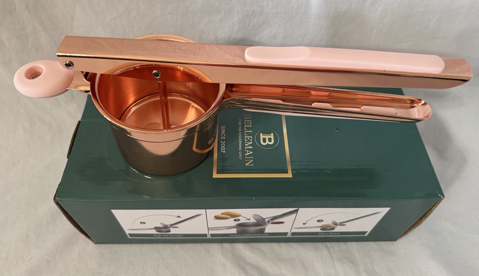 Bellemain 15oz Large Potato Ricer, Heavy-Duty, Stainless Steel, Rose Gold gallery