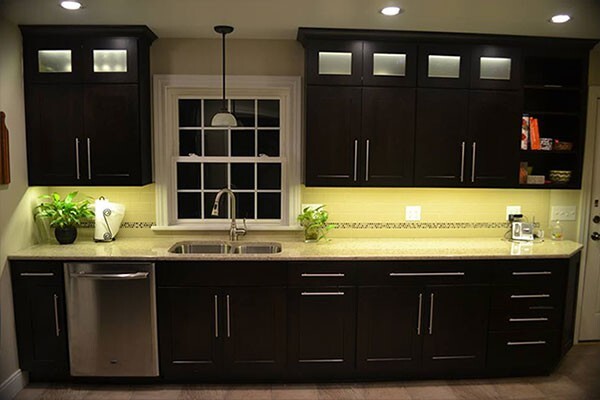 Kichler 6UCSK08BZT - 8" LED Bronze Under Cabinet Light - 2700K/3000K gallery