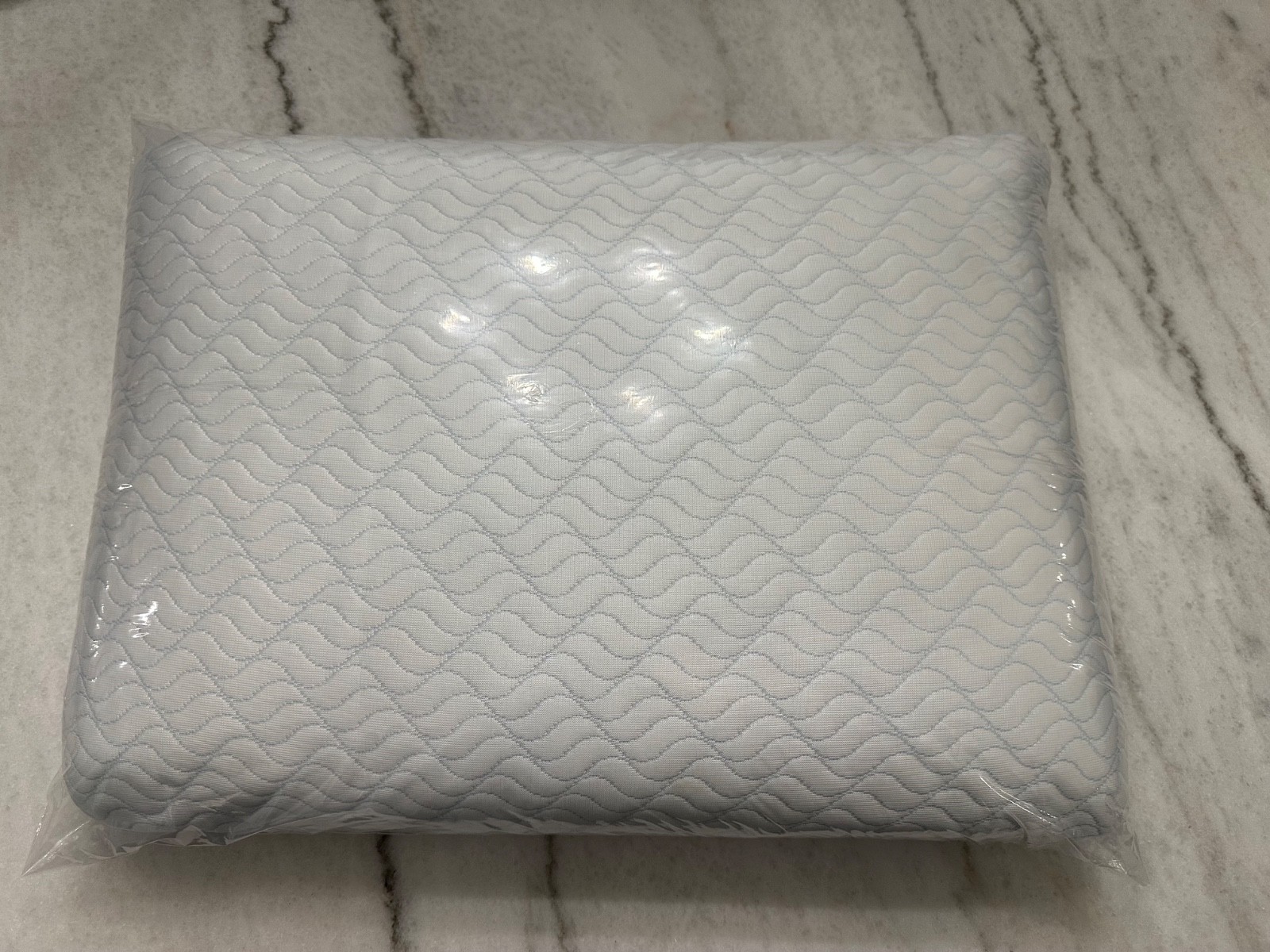 Serenity by Tempur Pedic Cooling Memory Foam Bed Pillow Standard Size 24”x 16” gallery