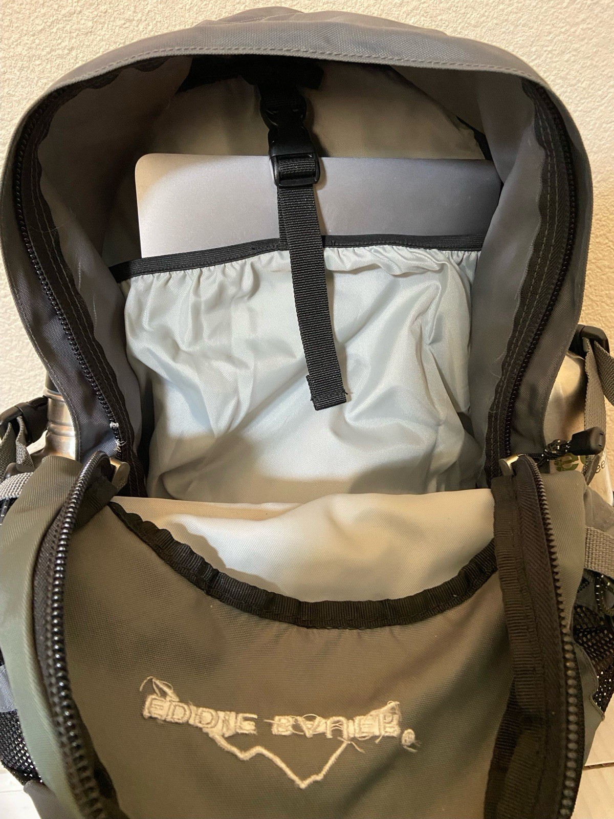 Eddie Bauer Trailhead 23L Hiking Backpack Gray 5