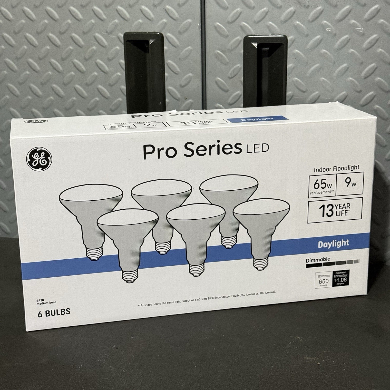 GE Pro Series 65w Repl LED Bulbs Indoor Flood BR30 Medium Base Daylight 6-Pack gallery
