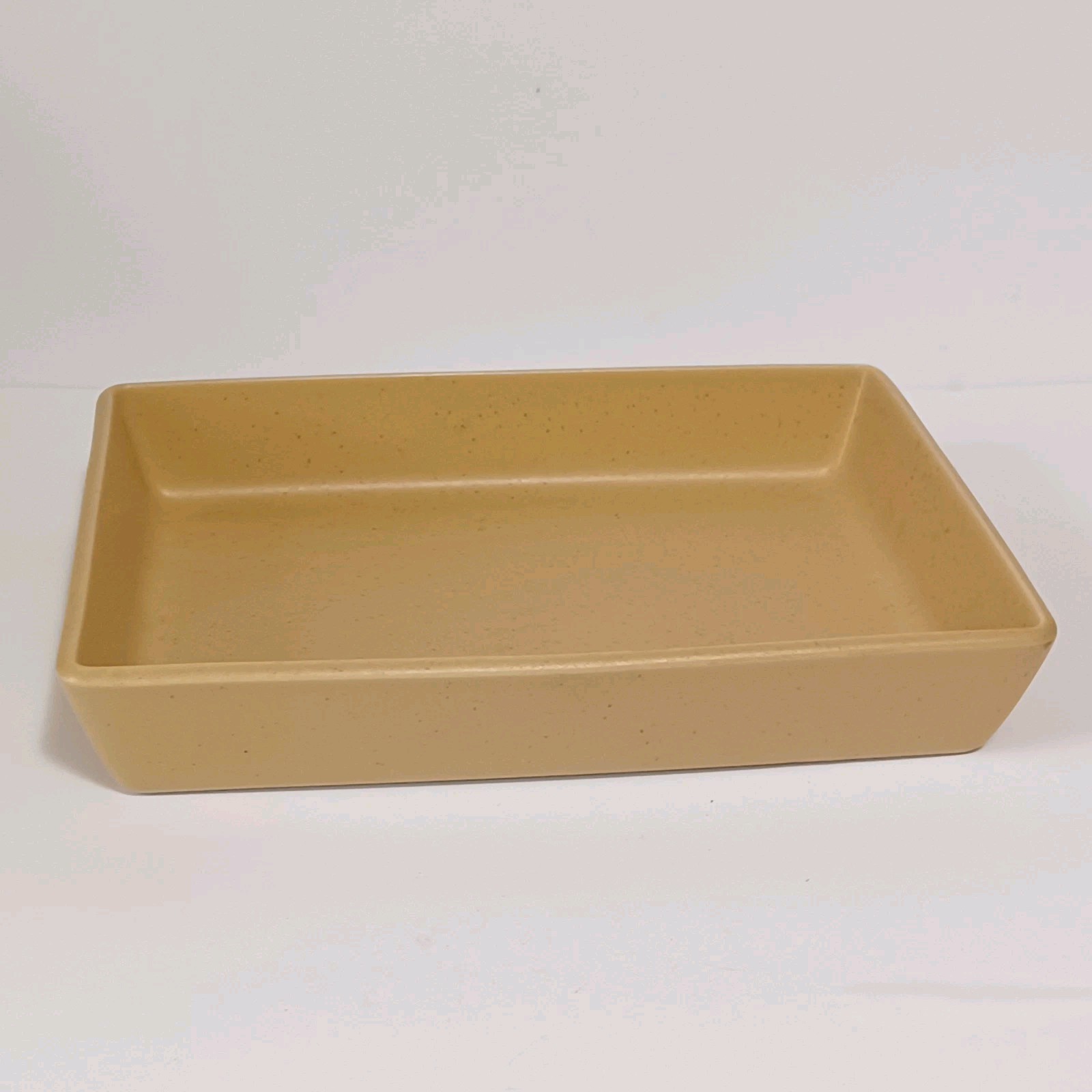 Calvin Klein 8x11in Rectangular Baking Dish In Khaki Collection, Sunflower gallery
