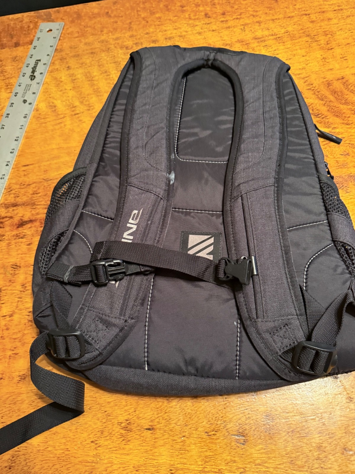 Dakine Jewel 26L backpack | black | P2 5