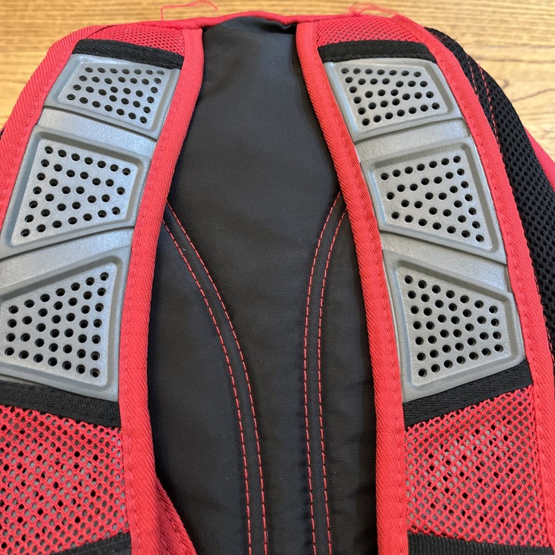 High Sierra Adjustable & Lightweight Aggro Backpack, Vivid Red /Black/Silver 5