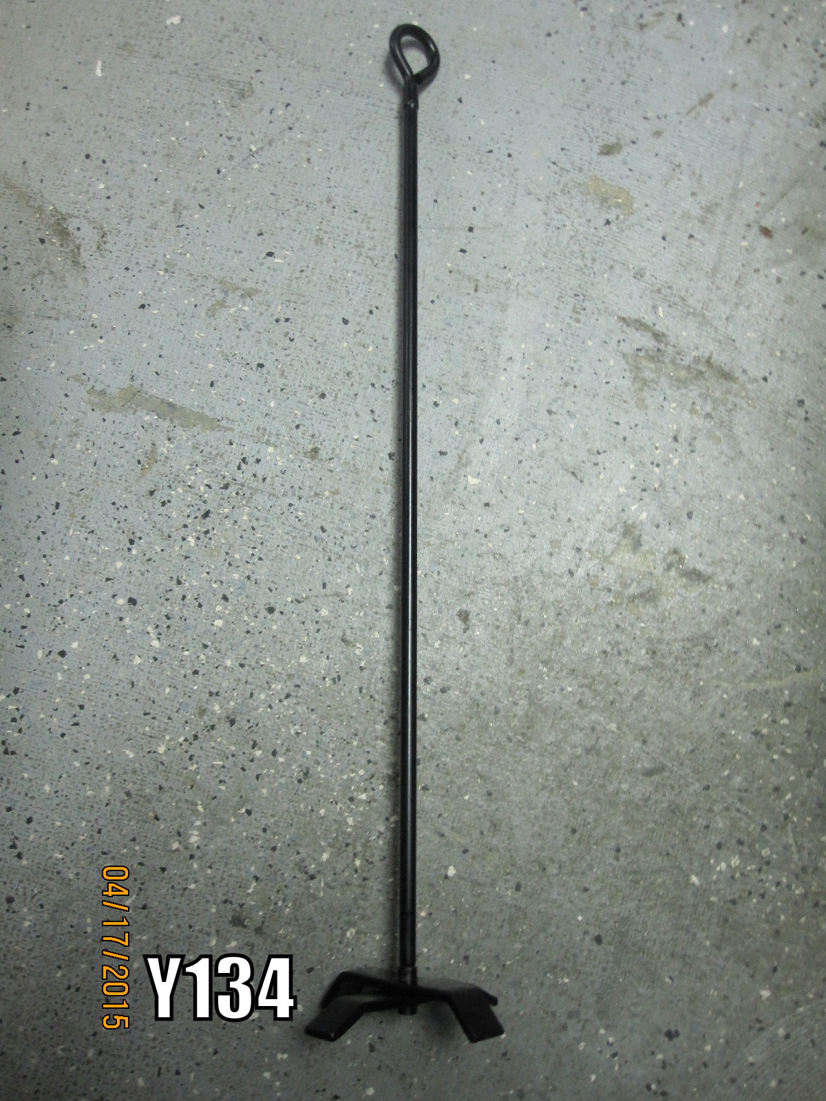 24" OAL Minimalist Waterfall Style Outdoor Plant Pot Holder gallery