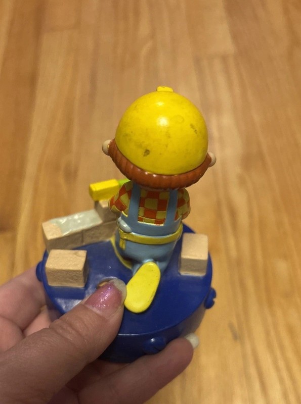 Bob the Builder Kid 2001 Replacement Lid Toy Cake Topper Figure Party Decor gallery