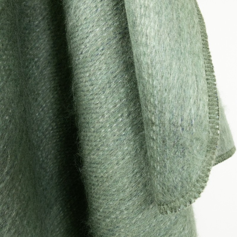 DOUBLE DENSITY ALPACA WOOL BLANKET THROW | QUEEN SIZE | SOFT & WARM – SAGE GREEN gallery