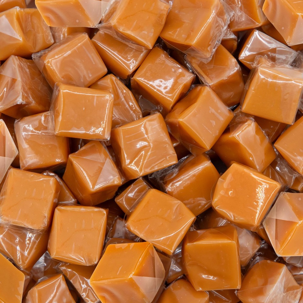 Caramel Cubes Candy | 2-Pound Pack | Vanilla Classic Chewy Squares | Individu...