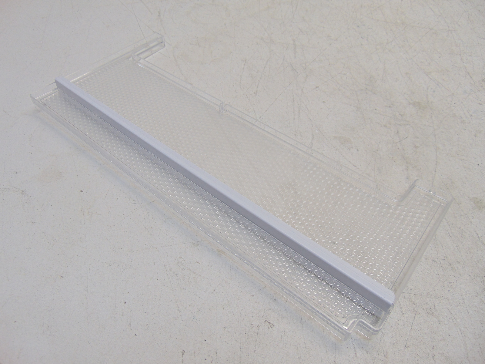 Frigidaire Refrigerator FRFS2823AS3 Center Crisper Support gallery