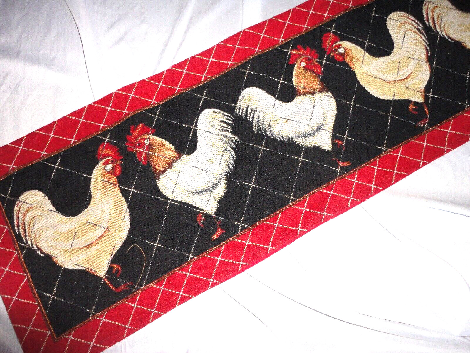 ROOSTER RED FACE TO FACE BLACK GOLD DIAMOND (1) TABLE RUNNER 12 X 70 gallery