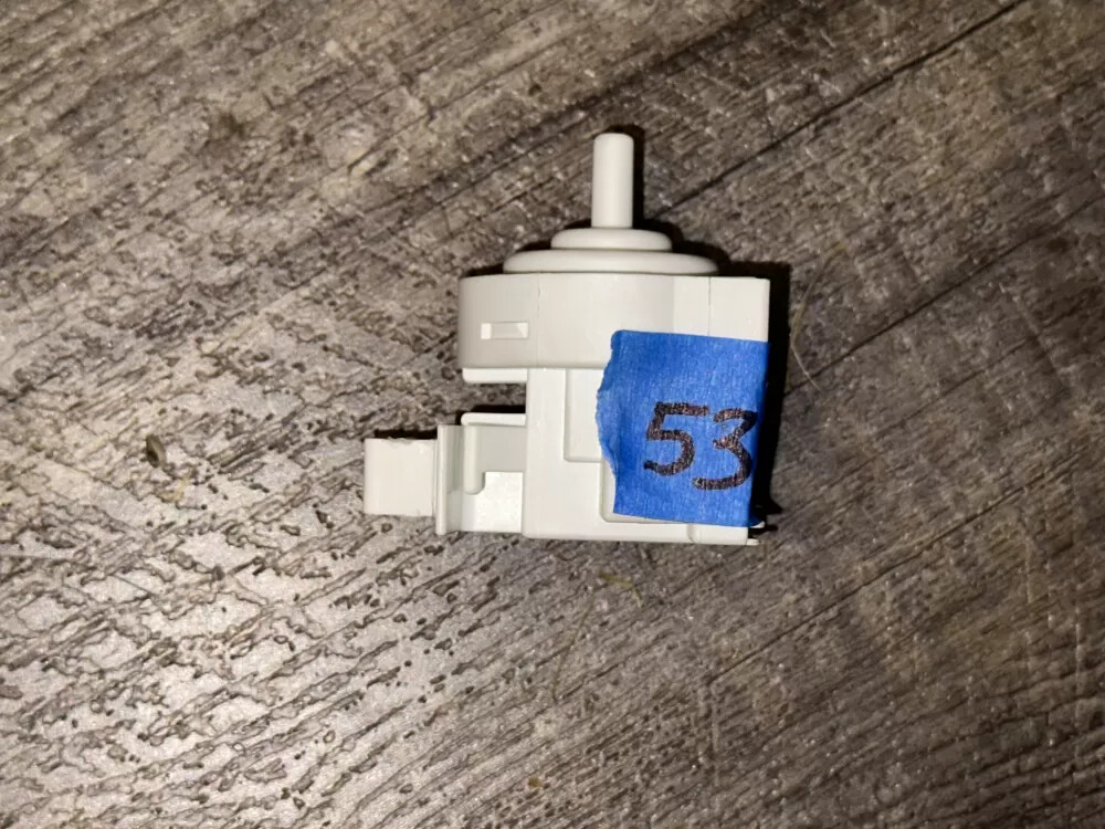 Electrolux 5304505436 Washer Water Level Pressure Switch AZ54087 | NTV525 gallery