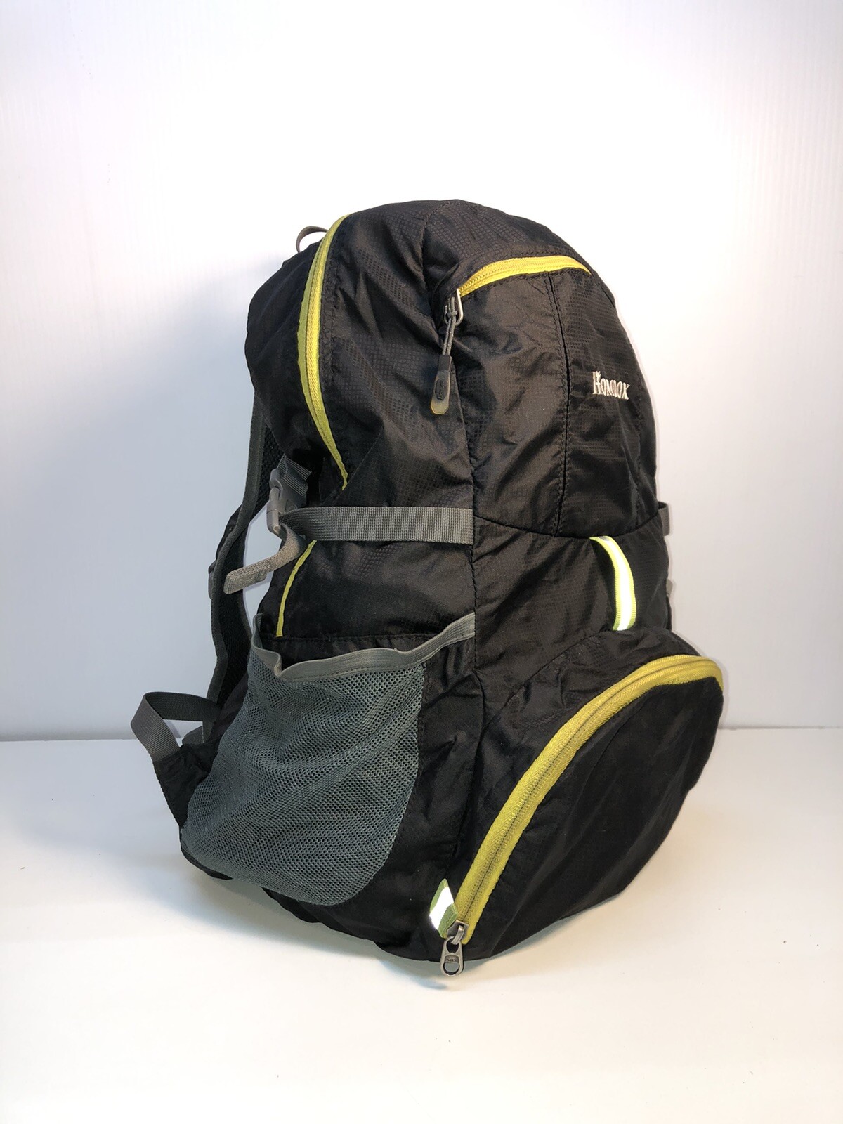 Homdox Foldable Black Sports Backpack - Lightweight Packable Foldable Rucksack