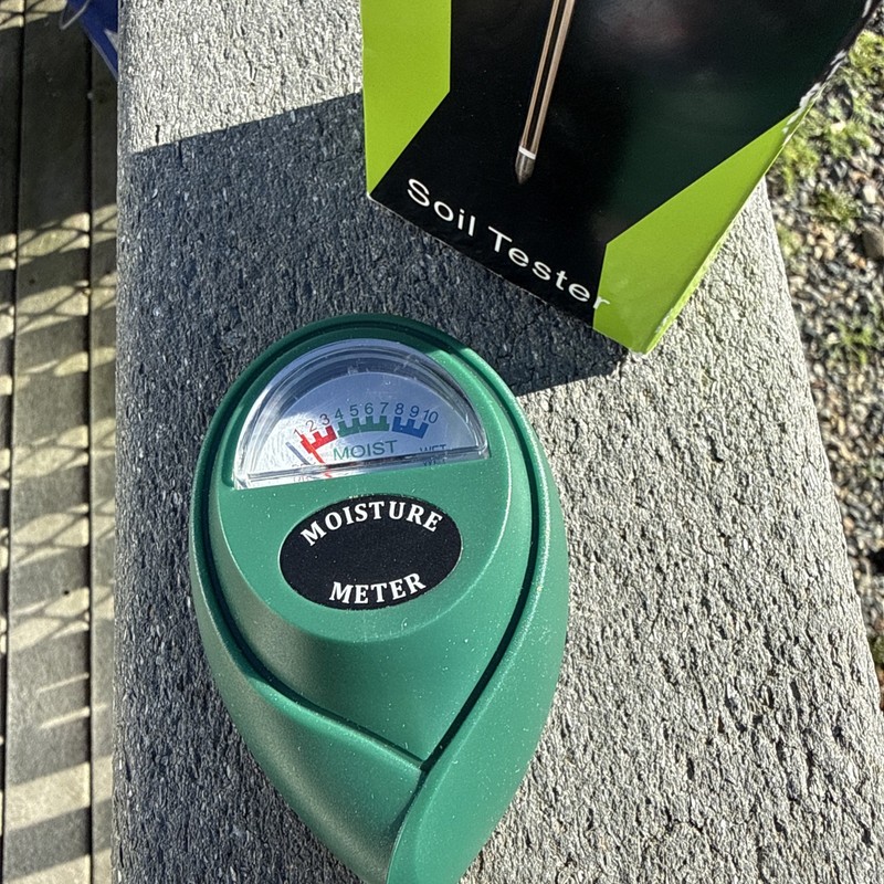 XLUX T0001 Soil Moisture Sensor Meter - Green No Batteries Required. gallery