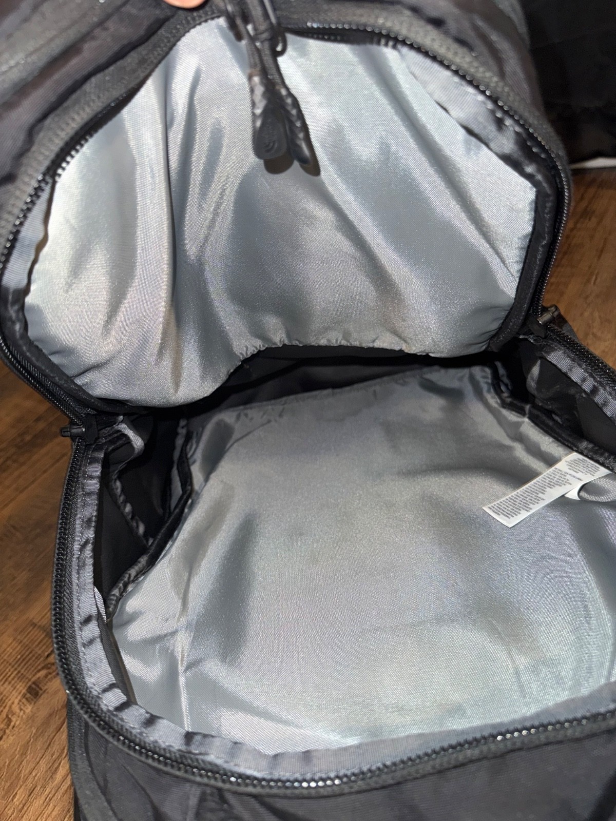 North Face Recon Backpack Black  4
