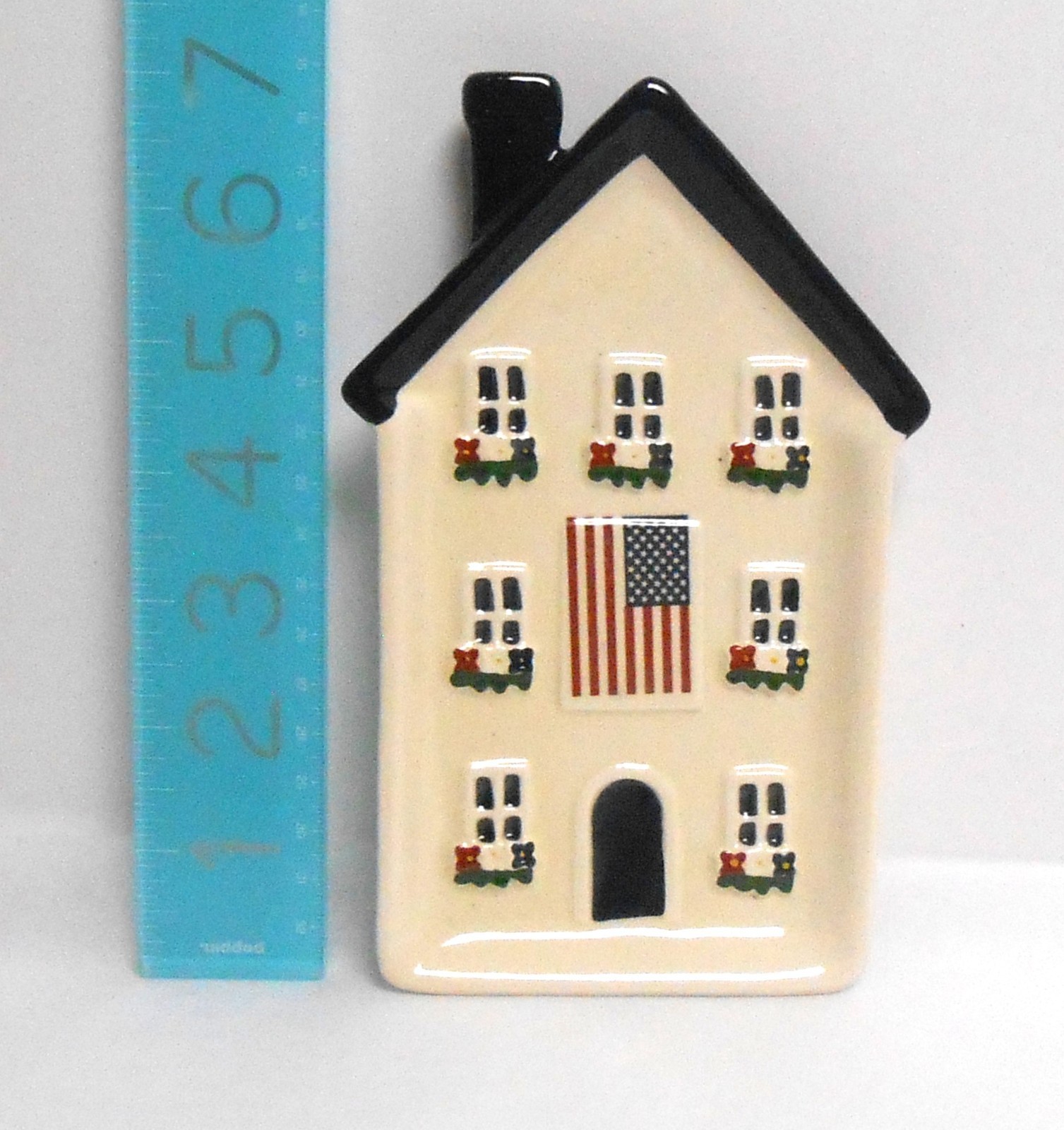 Dabney Lee Ceramic Spoon Rest American Flag Patriotic Red and Blue Flowers gallery