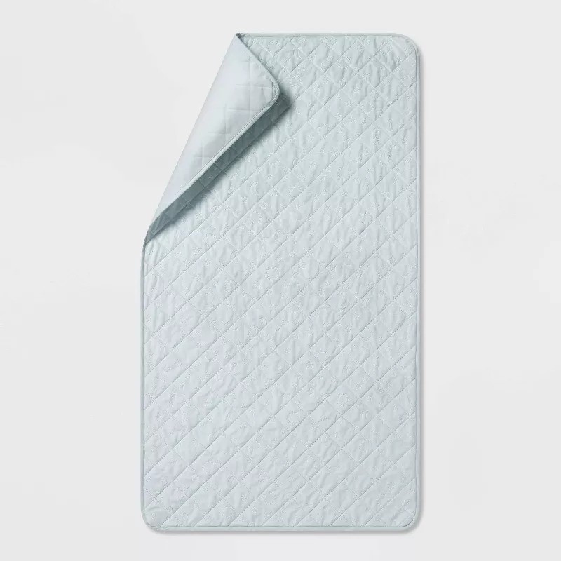 Waterproof Sleep Anywhere Kids' Pad - Color Gray gallery