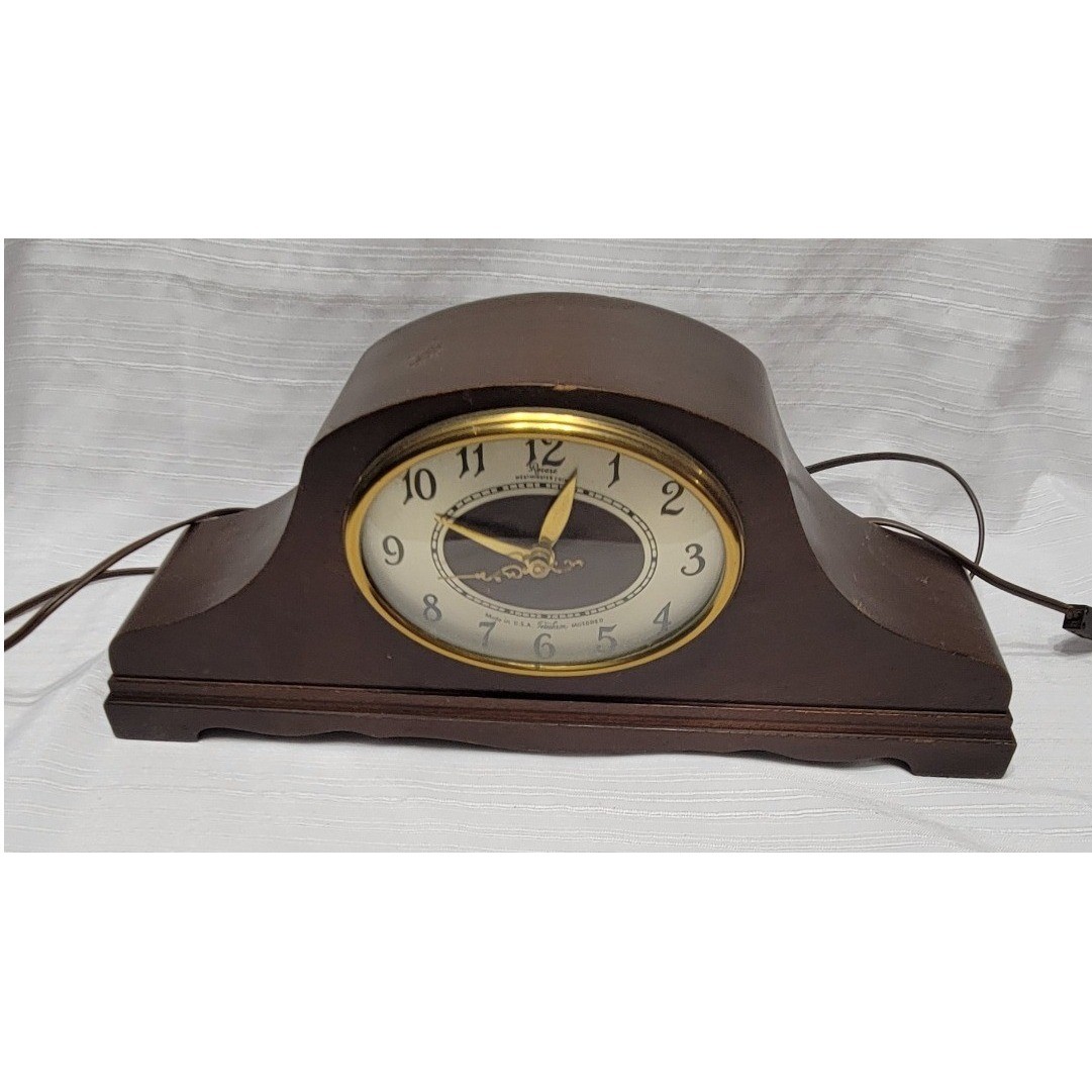 Vintage Revere Electric Mantel Clock Model R913 Westminster Chime Telechron Wood gallery