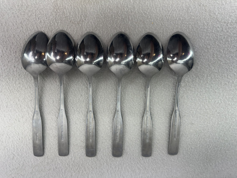 Reed & Barton Heritage Mint Flatware Set 32 Pc 18/0 Stainless Steel 4 Serving gallery