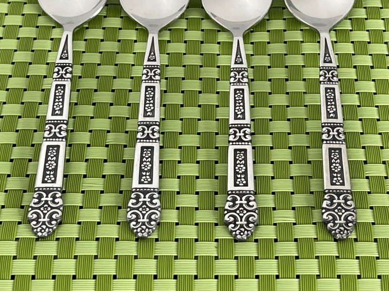 Oneida Community CORONATION Stainless 4 Teaspoons Black Accent Flatware A54G gallery