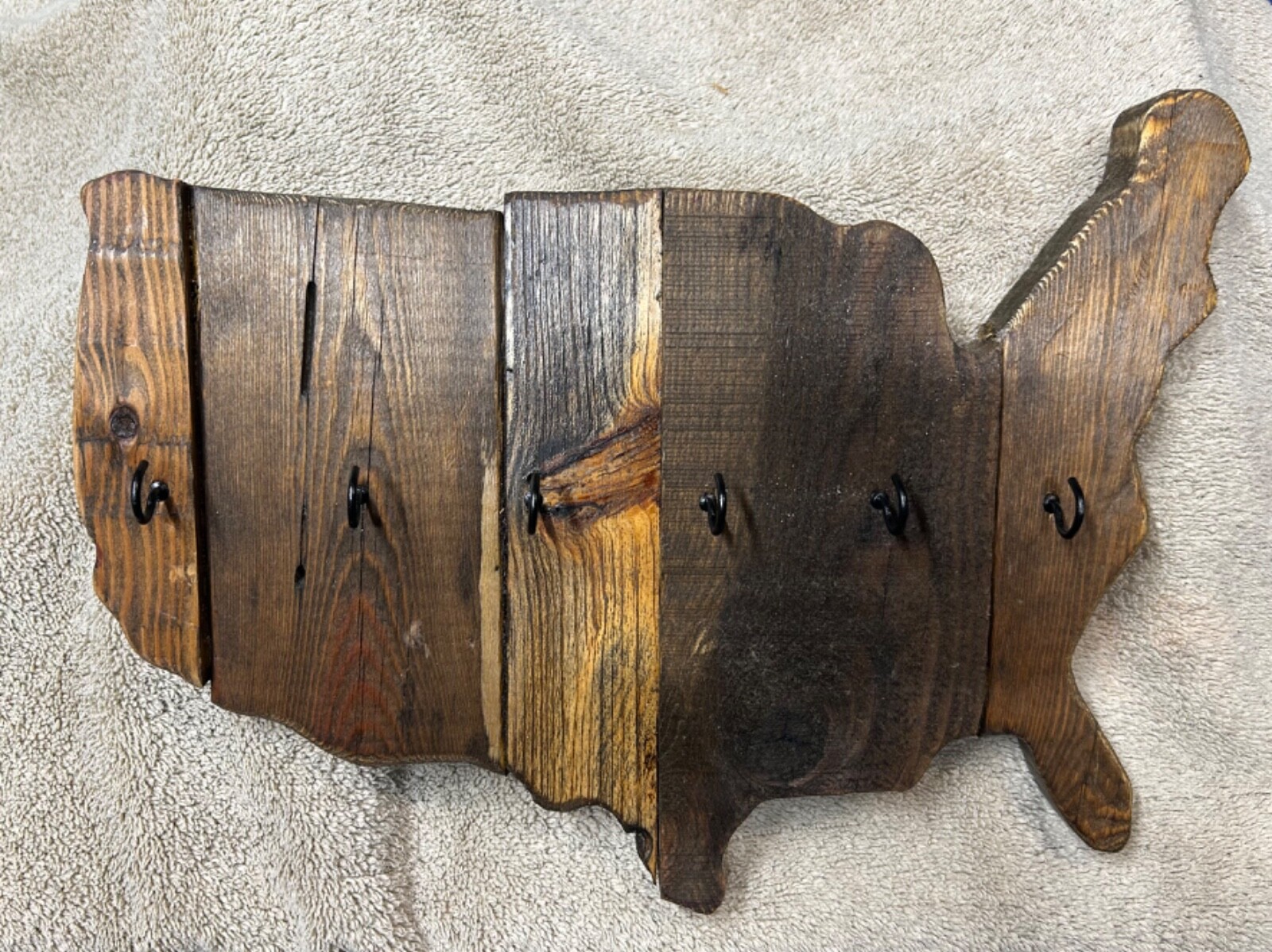 Reclaimed Rustic Wood United States Map Wall Key holder Dark Walnut gallery