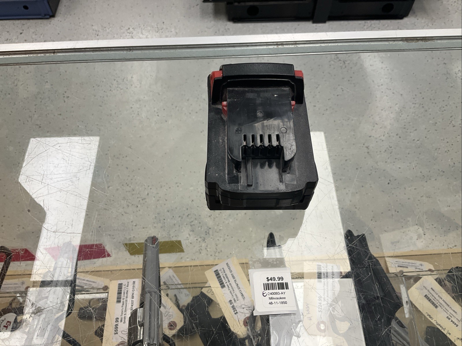 Milwaukee M18 REDLITHIUM XC5.0 Extended Capacity Battery Pack - Black 240093 gallery