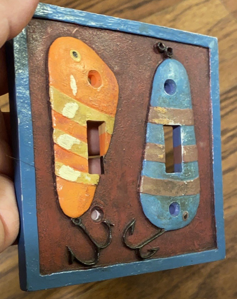 Borders Unlimited 2 Toggle Fishing Theme Switch Plate Tackle Lures EUC No Screws gallery