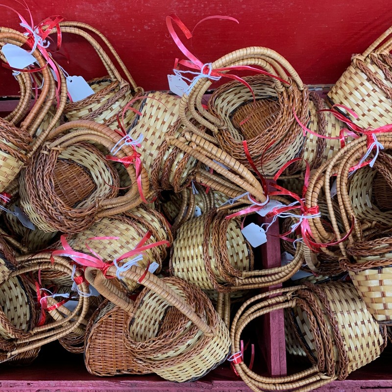 Multi Avail: Nesting Heart Woven Wicker 3-Basket Set Small Mini Gift with Handle gallery