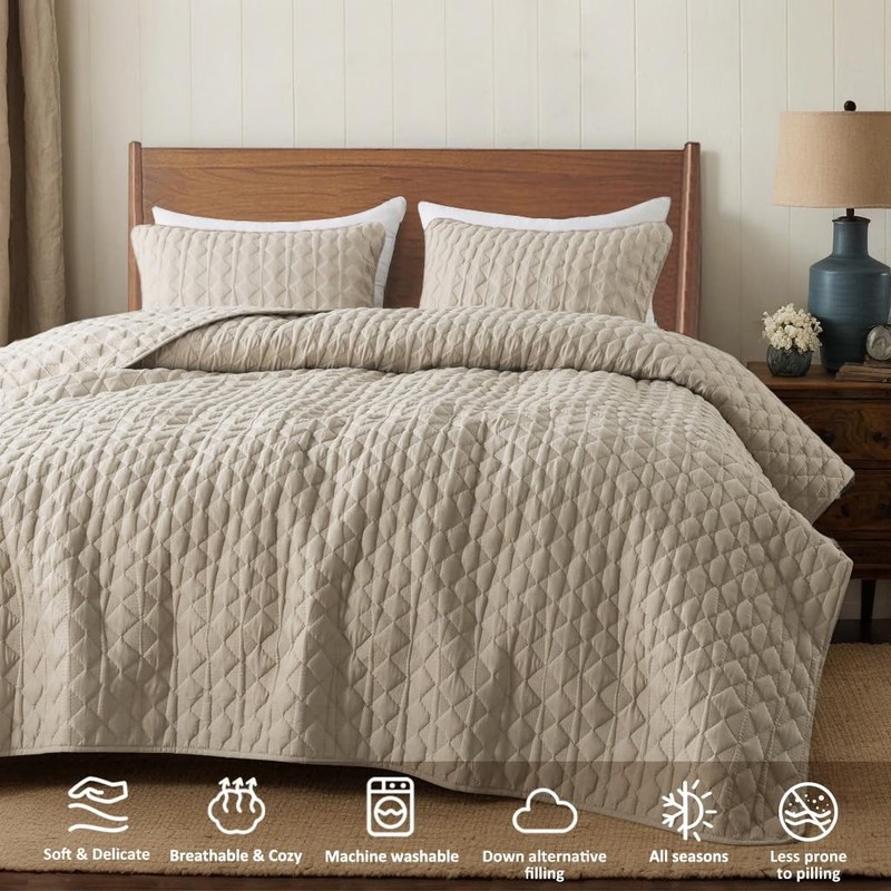 Beige Quilt Queen Size Bedding Sets with Pillow Shams, Lightweight Soft Bedsp... gallery