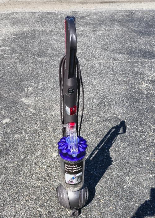 Dyson Ball UP19 Animal 2 Origin Vacuum For Parts NO FLOOR NOZZLE Free US Ship gallery