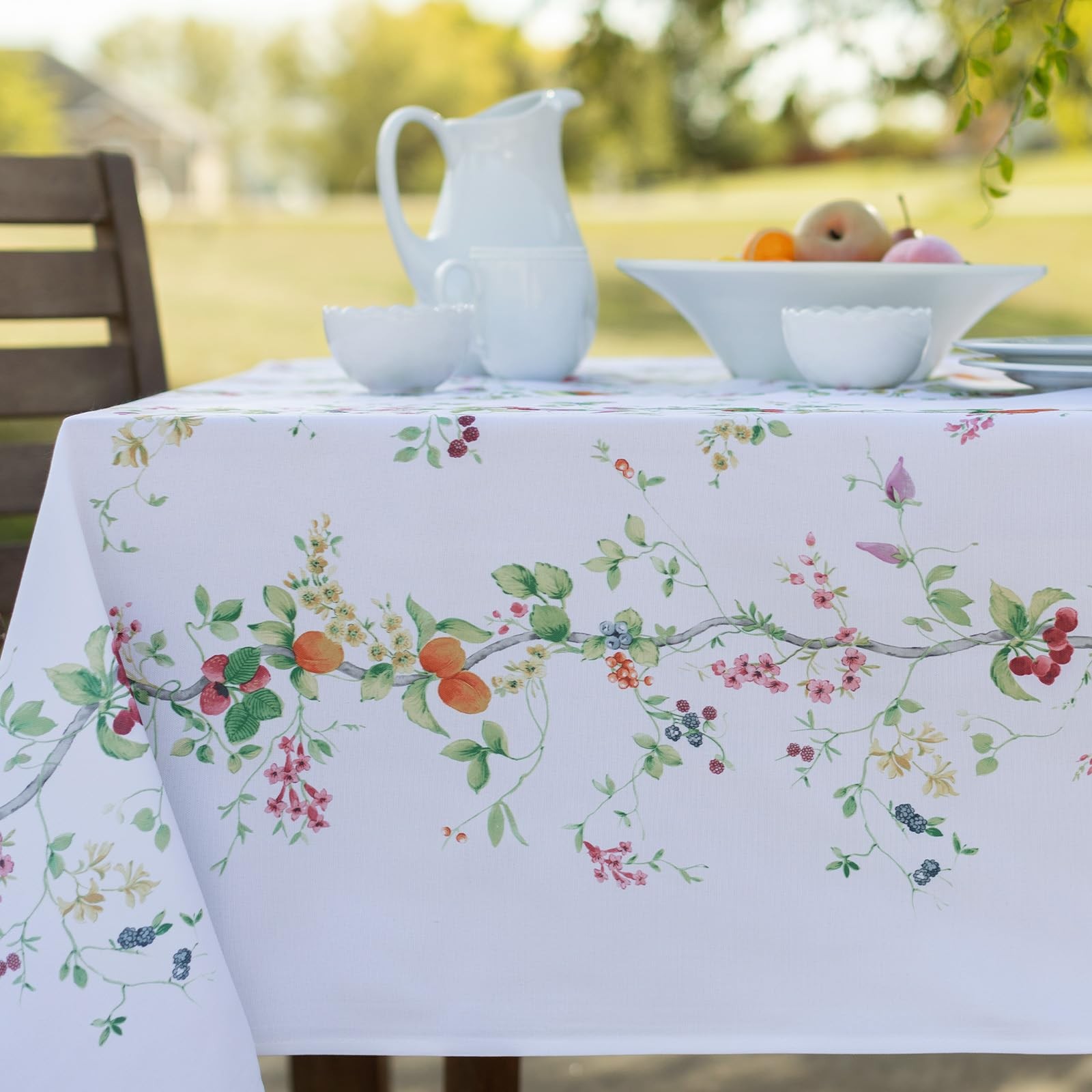 Spillproof Heavyweight Fabric Indoor Outdoor Tablecloth Washable 60x84 Inch gallery