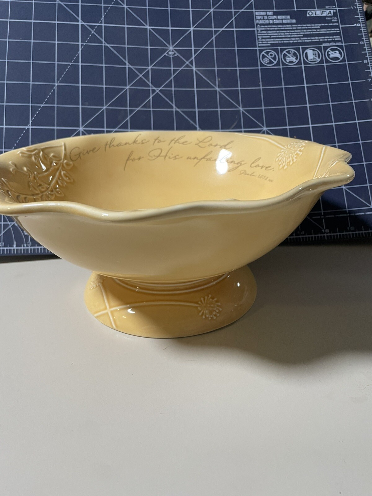 Blessings Unlimited Ever Grateful Collection 10" Footed Bowl 80331 Psalm 107:8 gallery