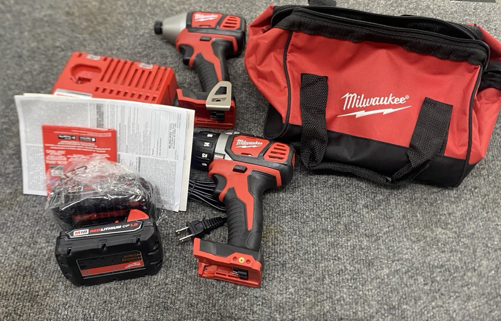 Milwaukee M18 2691-22 2-Tool Combo Kit Lithium-Ion 18V - NEW OPEN BOX gallery