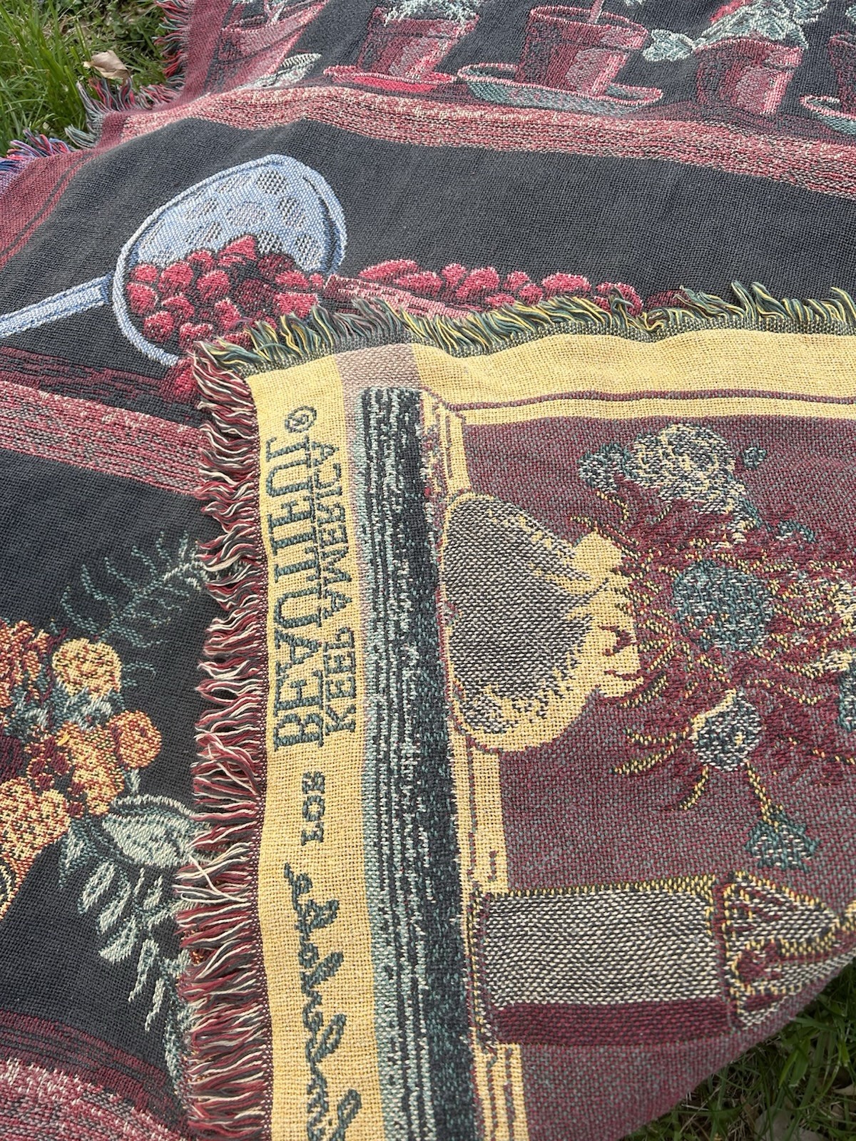 Bob Timberlake for Keep America Beautiful Flowers Berries Woven Tapestry Throw gallery