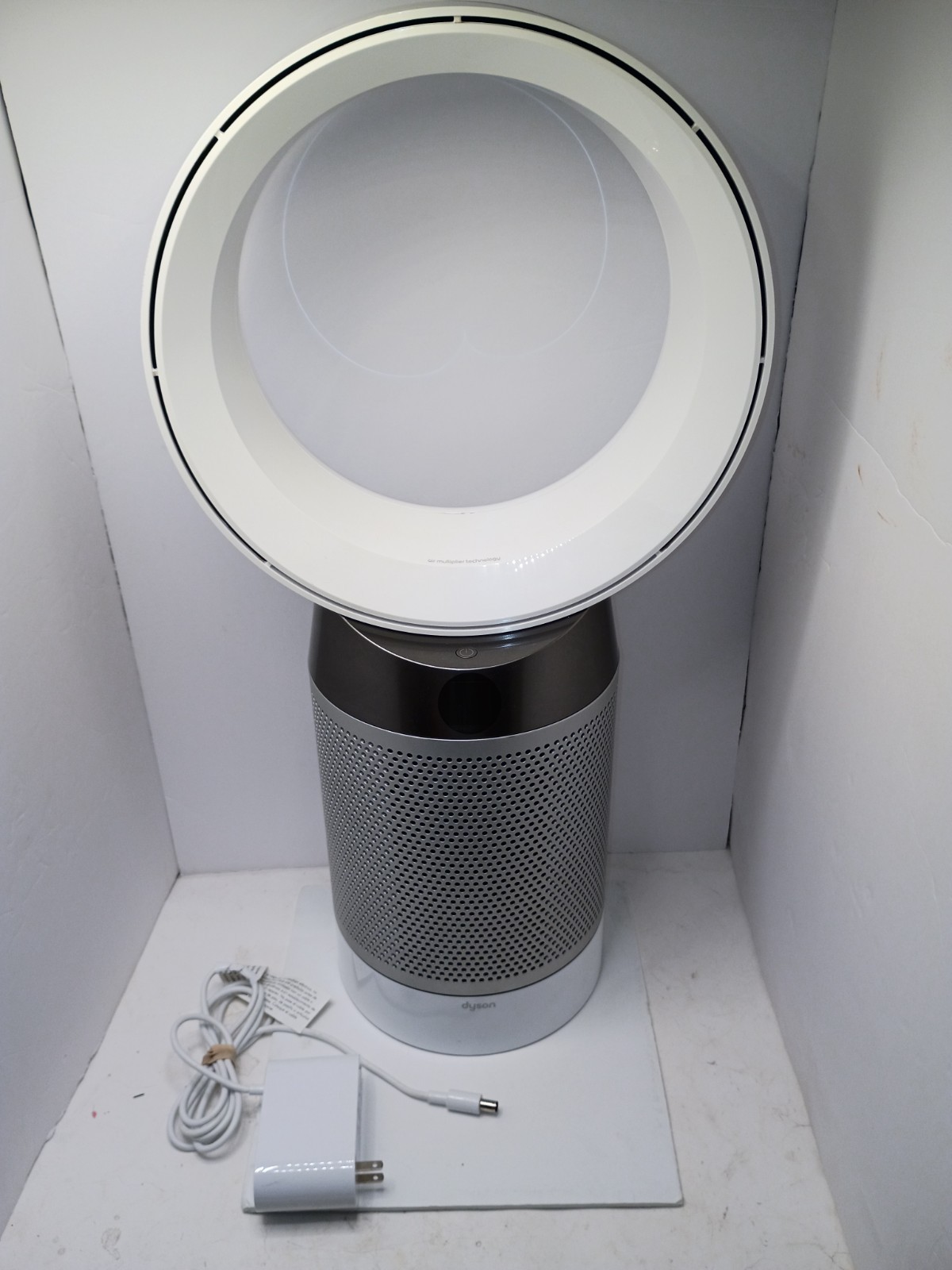 Dyson Pure Cool DP04 Air Purifying Desk Fan Bluetooth New HEPA Filter No Remote gallery
