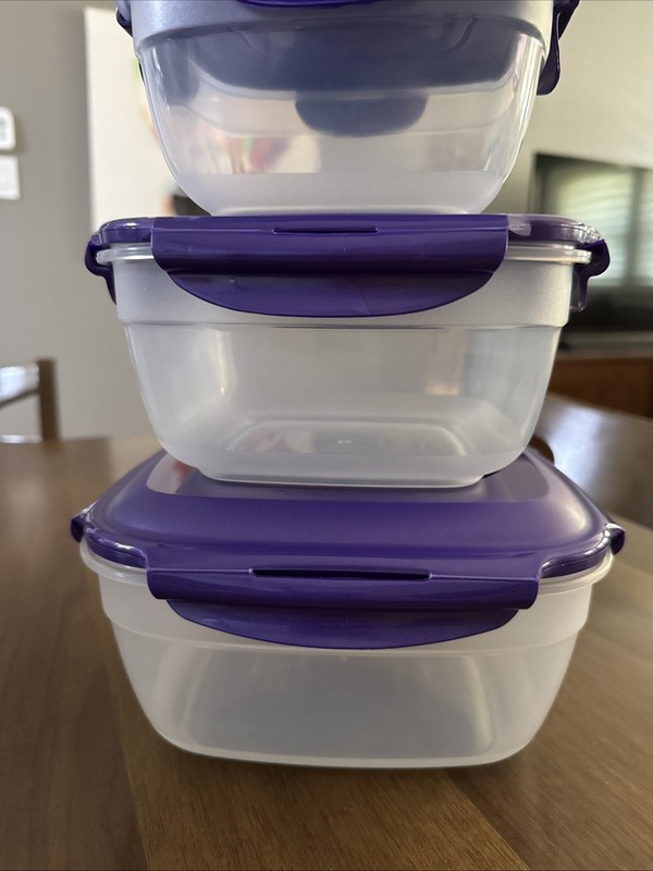 Lock n Lock Square Nesting Storage Containers. Set Of 6. Purple Lids. gallery