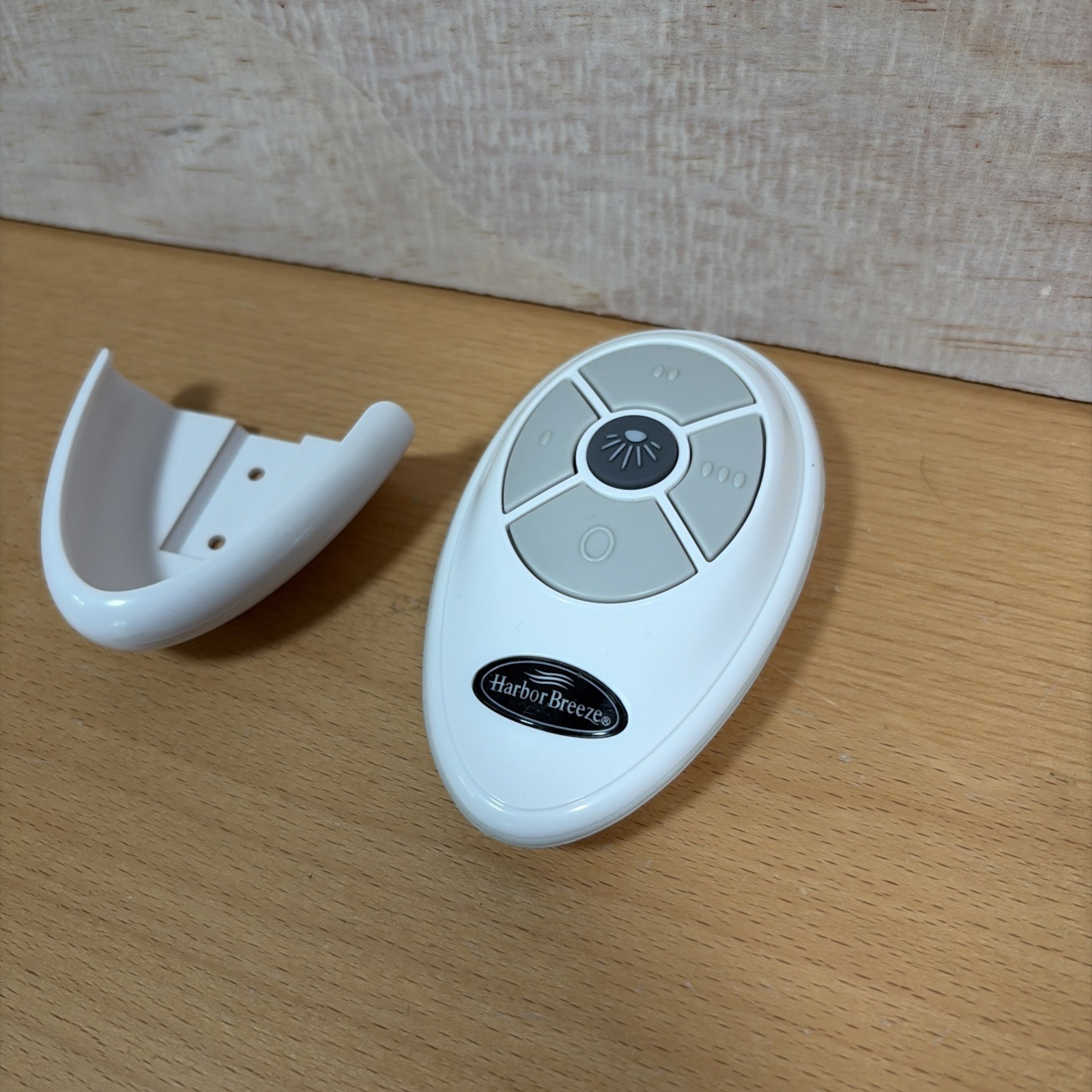 GENUINE Harbor Breeze Ceiling Fan Remote CHQ7202T1 gallery