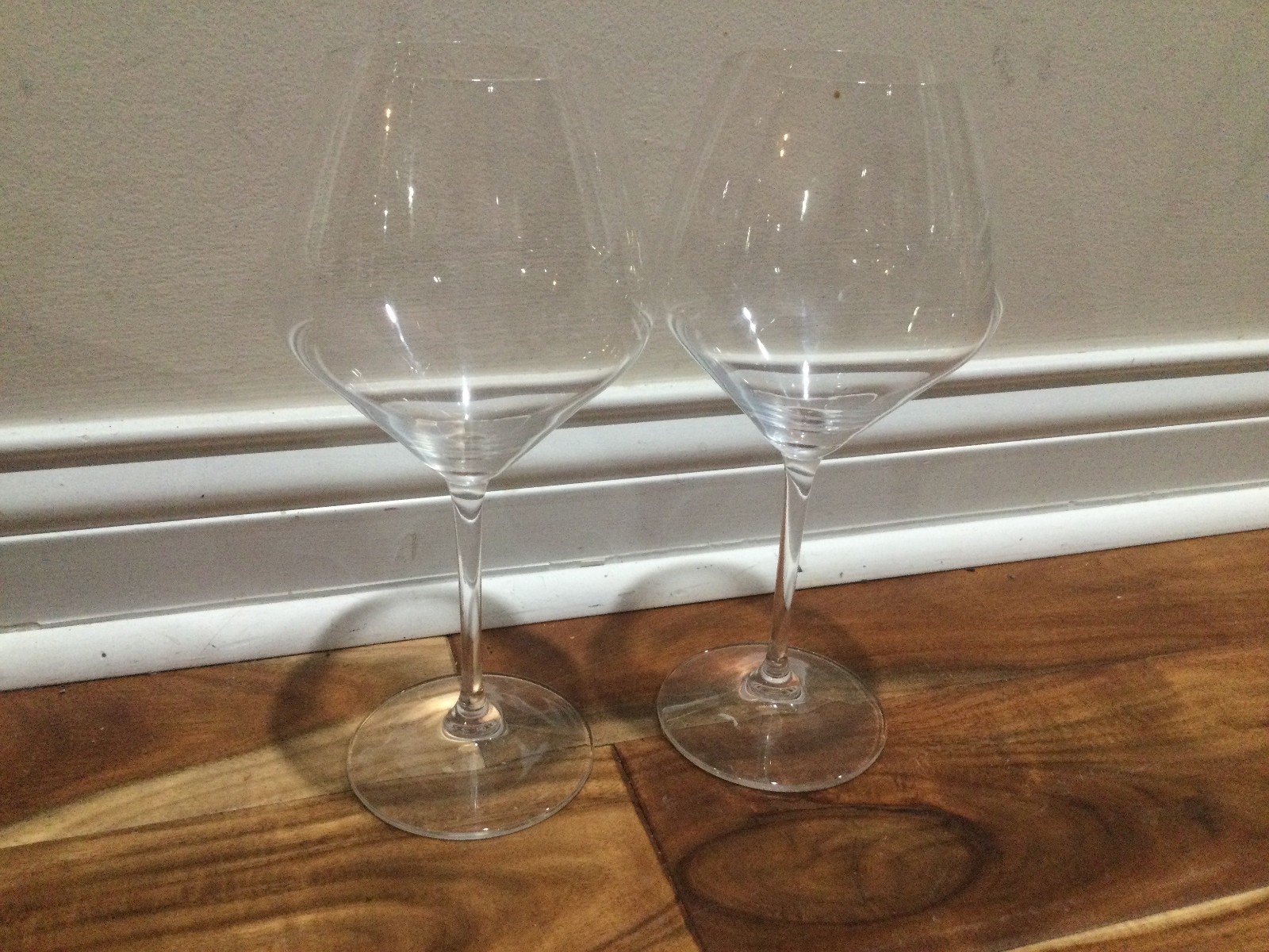 set 2 RIEDEL 20 oz 591.5 ml. Replacements 9-1/2 in. Tall Red Wine Glass angular gallery