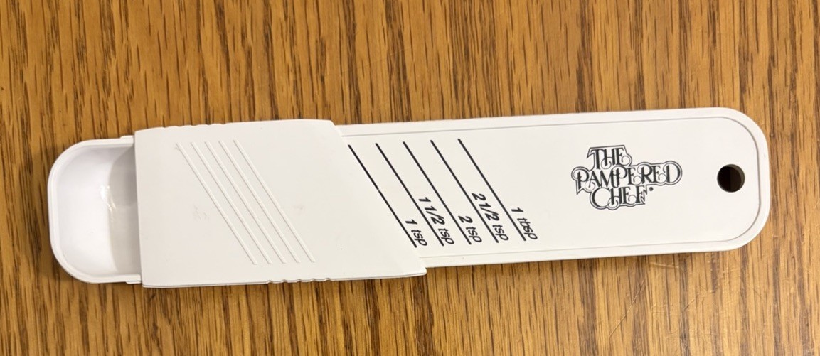 Pampered Chef Adjustable Measuring Spoon #328-827 / 1 tsp to 1 Tbsp EUC gallery