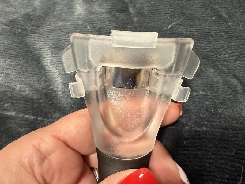 PAMPERED CHEF 1114 CORN KERNEL CUTTER TOOL WITH COVER "WASHED NEVER USED" gallery