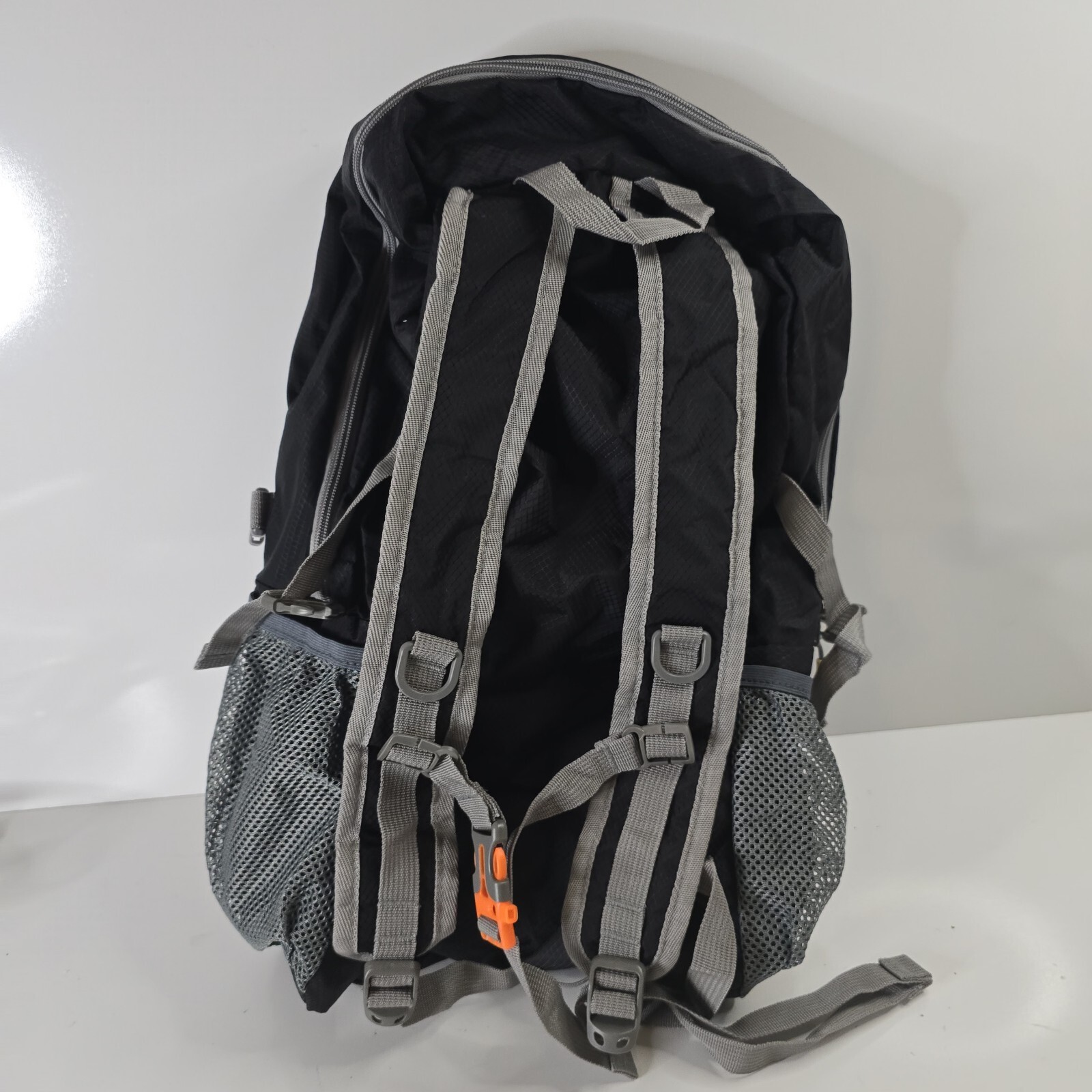 Lite Mount 45 L Hiking Backpack Black / Gray 4