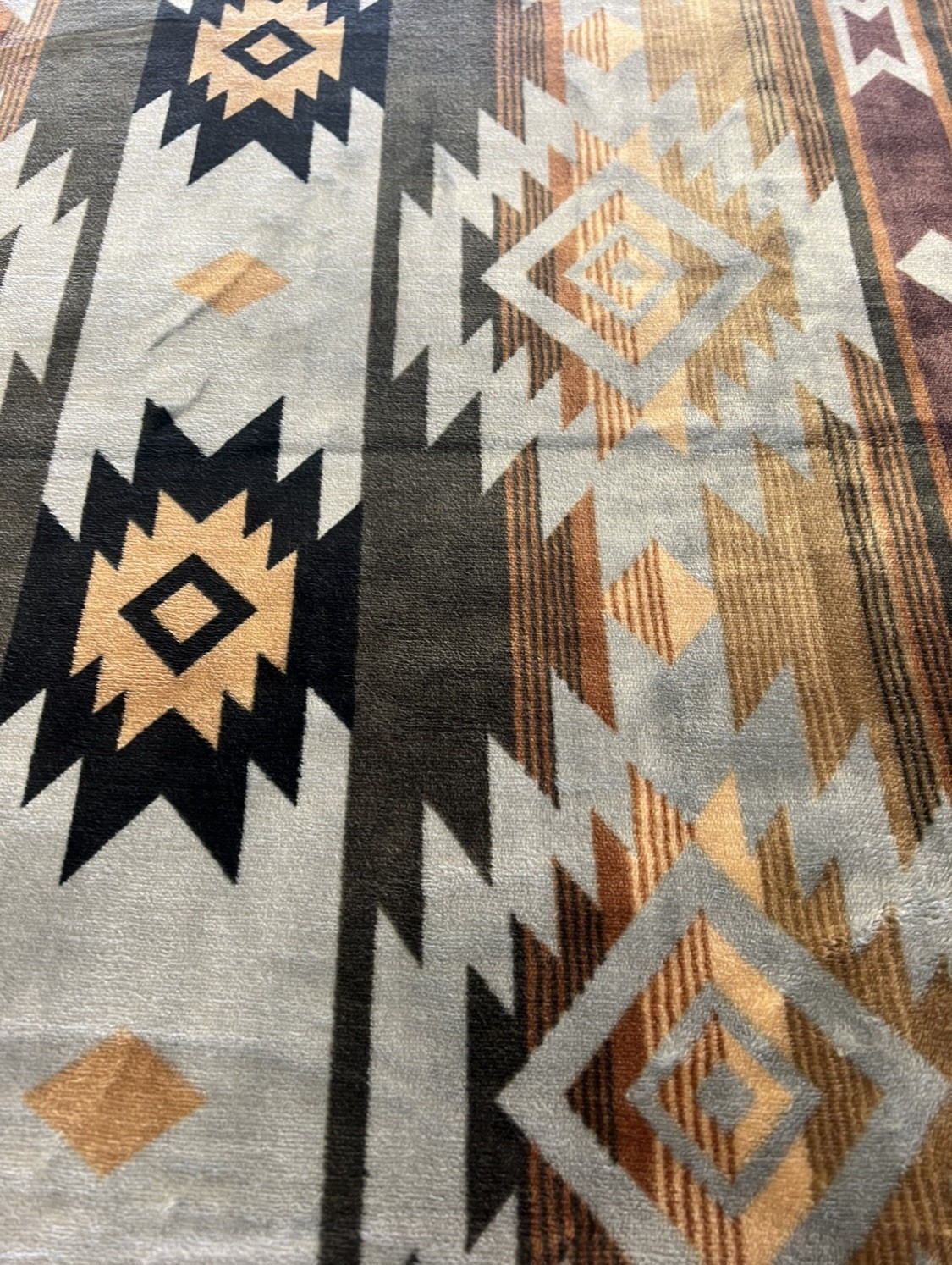 Native American Style 2 Ply Plush Reversible Blanket Sz Queen Gray Wow Stunning gallery