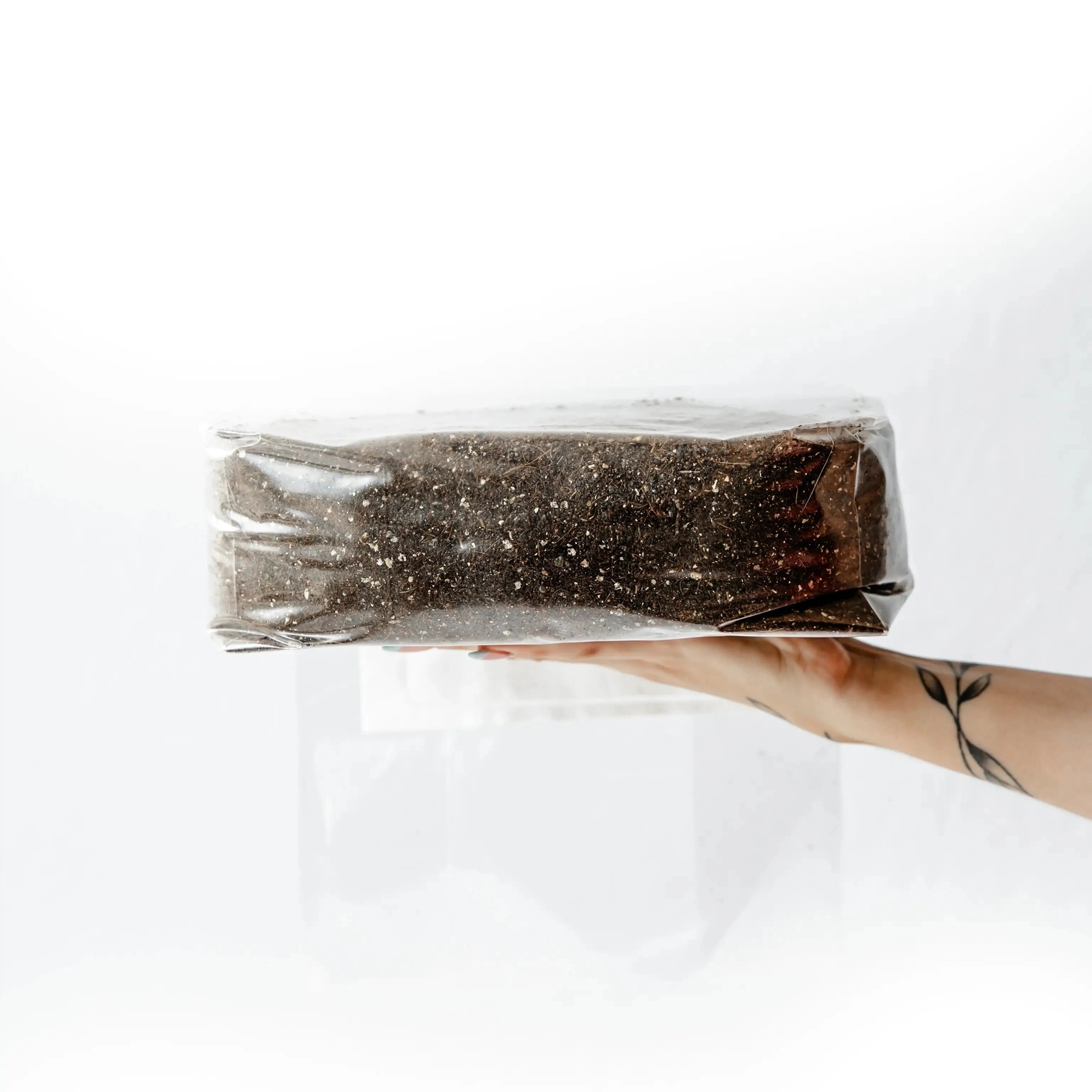 6 Pack | 5lb Mystic Blend CVG Bulk Substrate with Azomite | 30lbs Total gallery