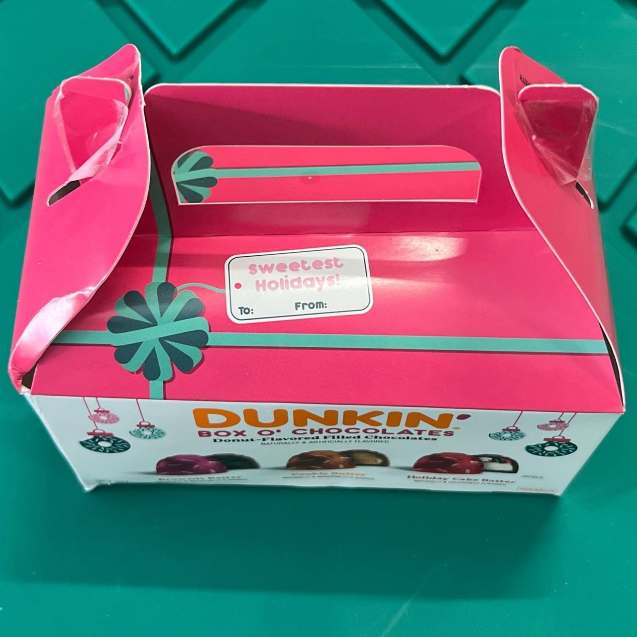 Dunkin Box O’ Chocolates Donut Flavored Filled Chocolates Gift Box BB 08/2026 gallery