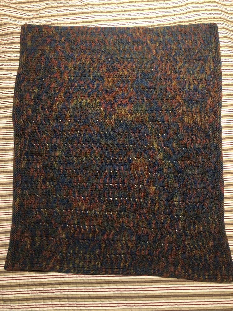 Handmade Crocheted Afghan Zig Zag Ombre Blue Burgundy Gold Lap Throw 27” X 35”