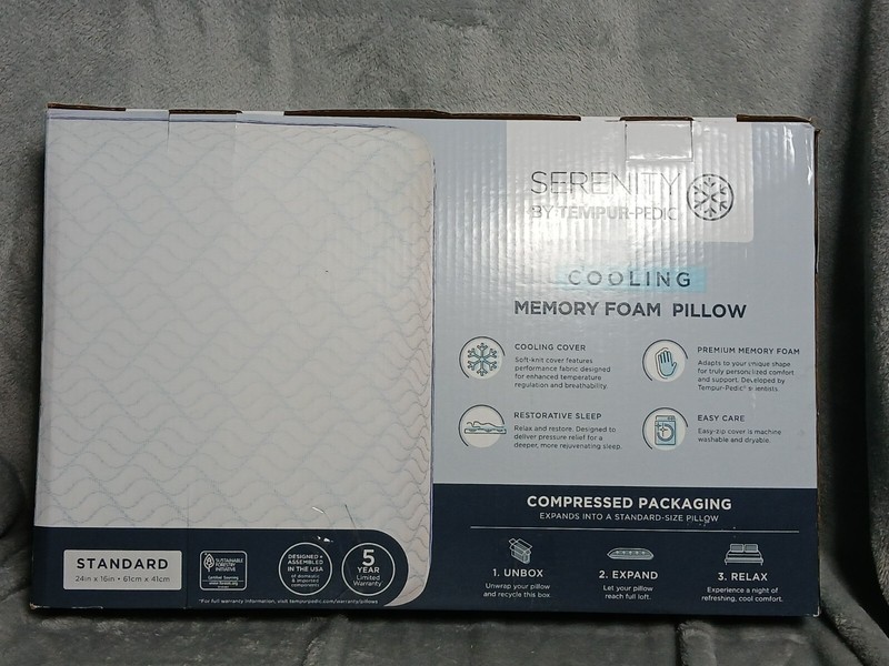 Serenity by Tempur-Pedic Cooling Memory Foam Pillow - Standard gallery