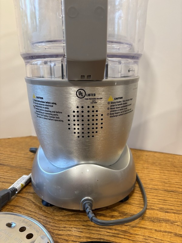 Magic Bullet Veggie Bullet VB-101 Shred Slice & Spiralize Food Processor gallery