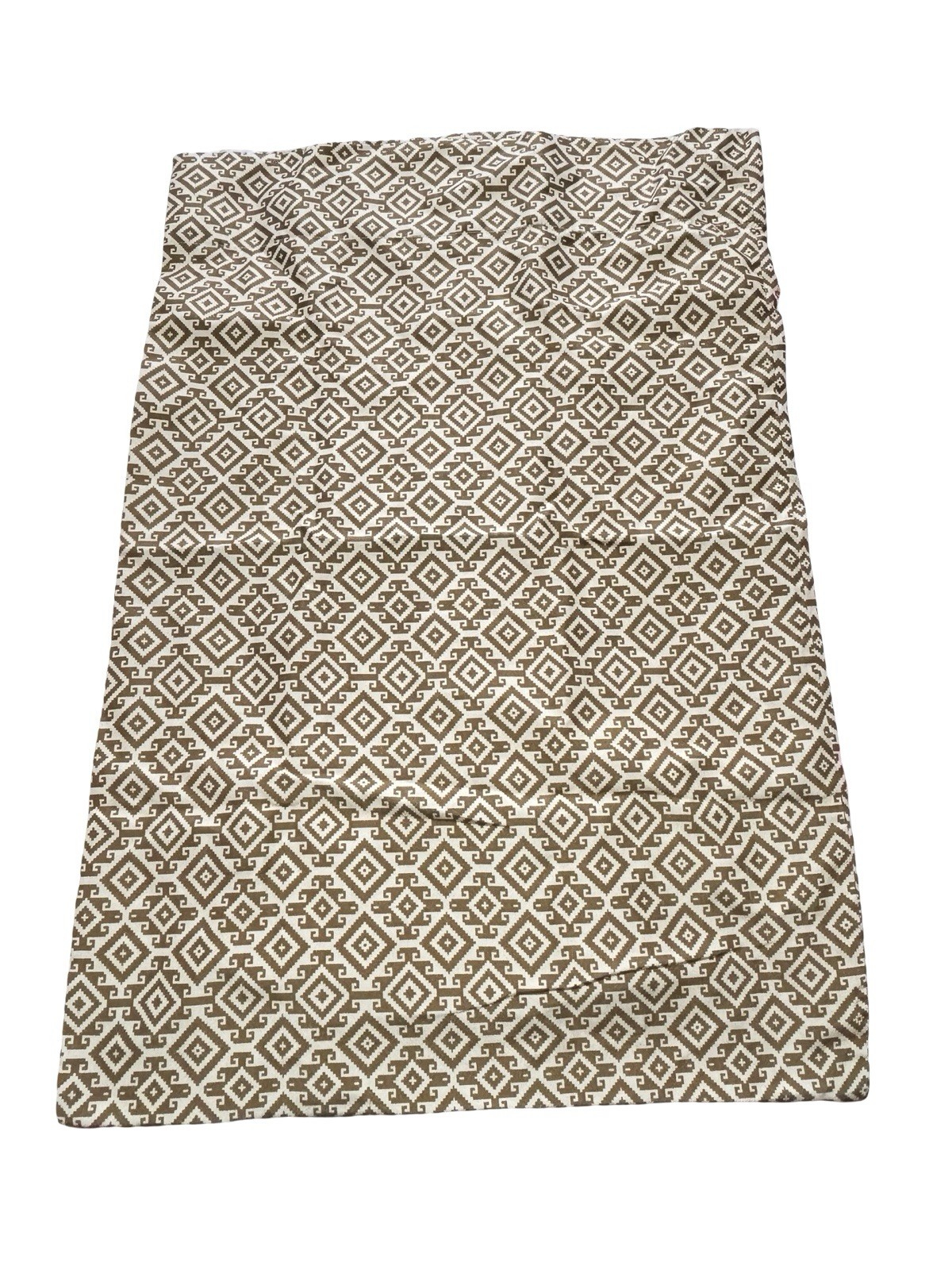 Mainstays Neutral Geometric Design Standard Pillowcase 19x29 in gallery