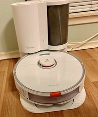 Roborock S8 Robot Vacuum Mop Self-Drying Brand New