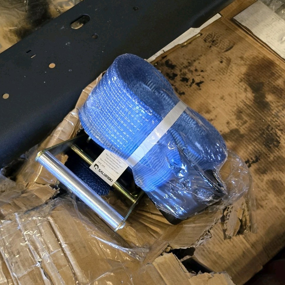 SALUINOKI Blue Polyester Tie Down Strap 5500 lbs WLL 30 ft x 4in 11000 lbs BS