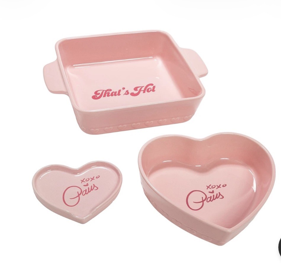Paris Hilton 3-Piece Ceramic Baker Set/Stoneware Square & Heart Baking Dishes gallery